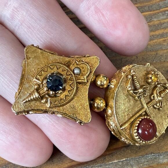 Vintage 1960’s ART / Arthur Pepper Gold Tone Slide Bracelet Crown Sword READ - Picture 5 of 12